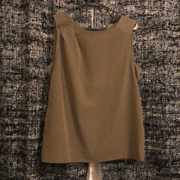 Army green sleeveless blouse - Picture 1 of 1
